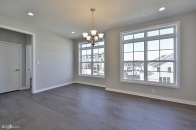 2040 Julia Dr, Lafayette Hill, PA 19444 - photo 2