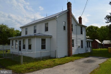 6803 Walke Rd, Friendship, MD 20758 - photo 3