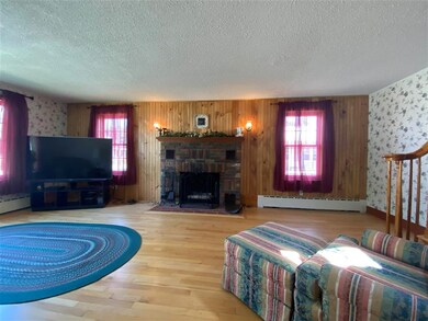 26 Platt St, Swanton, VT 05488 - photo 5