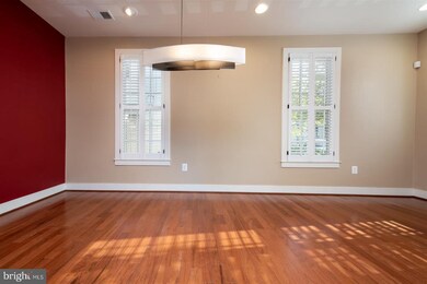 836 N Columbus St, Alexandria, VA 22314 - photo 5