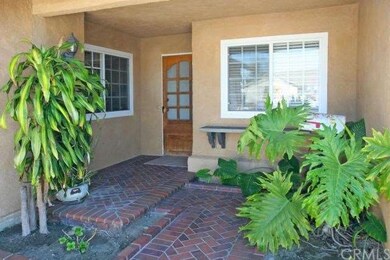 Brick Hardscape Entryway