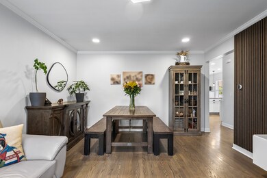 609 W Gladys Ave, Elmhurst, IL 60126 - photo 5