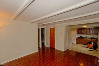 41 Elm St, Troy, NY 12180 - photo 4