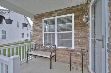 813 N Fork Dr, Easton, PA 18040 - photo 2