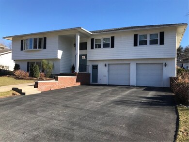 158 W Blue Ridge Rd, Cranston, RI 02920 - photo 2