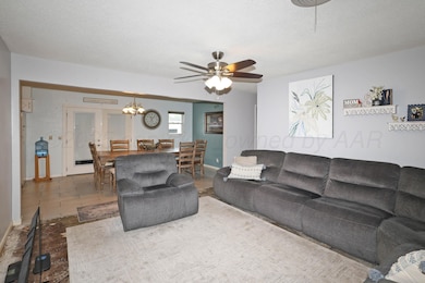 5-Living Area
