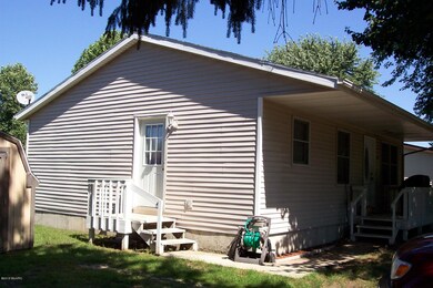 1009 S Ohio Ct, Sturgis, MI 49091 - photo 3