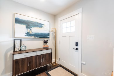 2353 Kenton St, Cincinnati, OH 45206 - photo 3