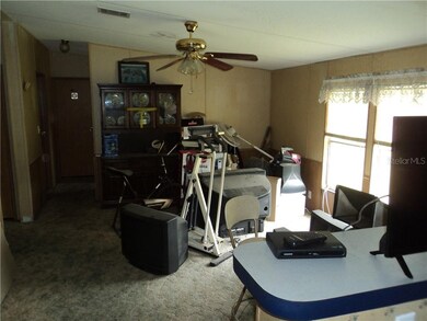 35315 Broken Bit Ln, Zephyrhills, FL 33541 - photo 7