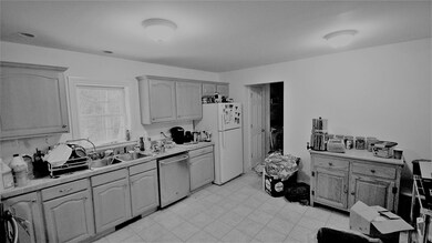 61 Red Fox Crossing, Hillsborough, NH 03244 - photo 3