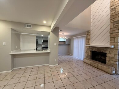1606 Waterloo Trail unit A, Austin, TX 78704 - photo 4