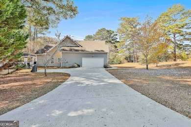 11 Hubbard Rd, Newnan, GA 30263 - photo 3