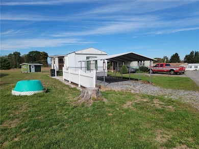 137 Keen Court Dr, Dubois, PA 15801 - photo 3