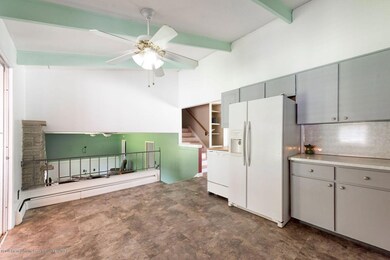 1803-Sherbrook-Way-Haslett-MI-48840-wind