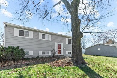 5233 Brownfield Ct, Columbus, OH 43232 - photo 3