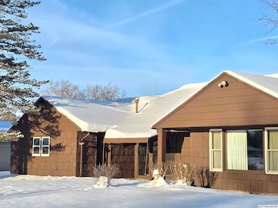 234 Willowbrook Dr, Mason City, IA 50401 - photo 2