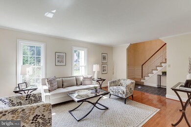 9814 Fosbak Dr, Vienna, VA 22182 - photo 7