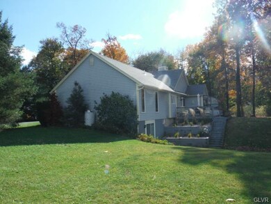 5021 Irvin Rd, Slatington, PA 18080 - photo 6