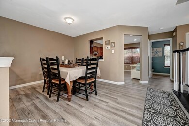 19 Haverford - Dining area 2