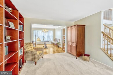 2822 Bixley Hill Ct, Woodbridge, VA 22191 - photo 4