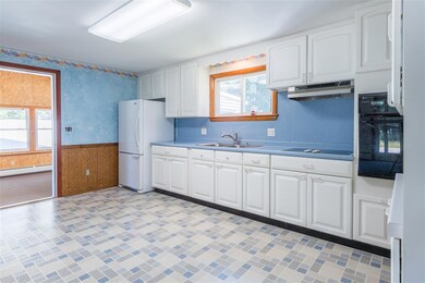 20 Linda St, Hudson, NH 03051 - photo 7