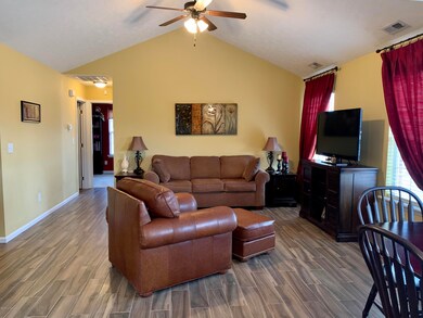 219 Halcomb Ct, Mount Washington, KY 40047 - photo 3