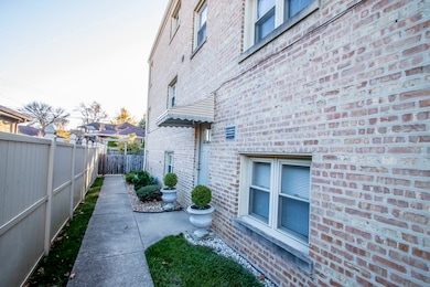 6621 W Higgins Ave, Chicago, IL 60656 - photo 4