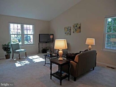 41 Neerwinder Ct, Germantown, MD 20874 - photo 5