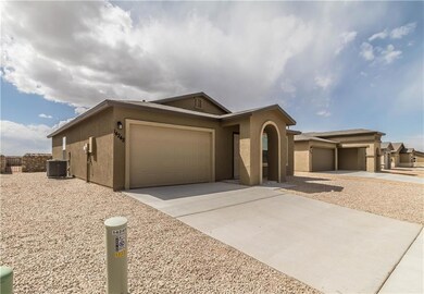 14248 Desierto Bueno Ave, Horizon City, TX 79928 - photo 2