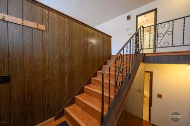 5006 Wesleyan-40