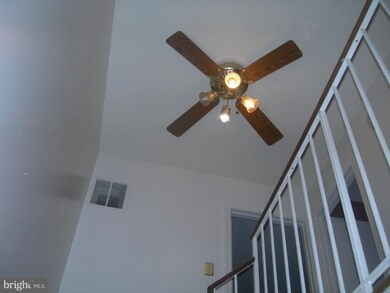 3776 Angelton Ct, Burtonsville, MD 20866 - photo 7