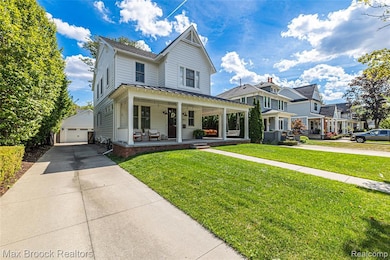 911 S Bates St, Birmingham, MI 48009 - photo 2