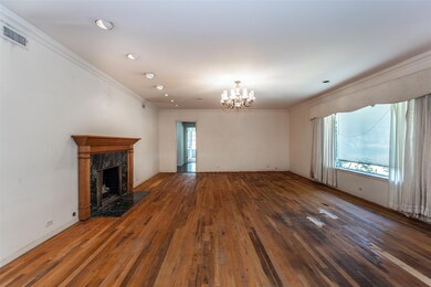 920 S Lindsay St, Gainesville, TX 76240 - photo 2