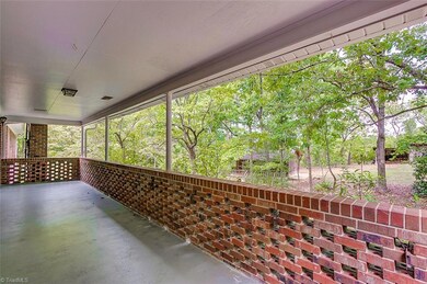 1304 Autumn Wood Ln, Asheboro, NC 27205 - photo 5