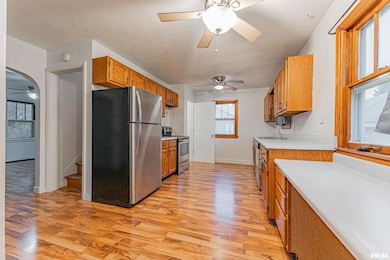 1431 N Ottawa St, Lincoln, IL 62656 - photo 6