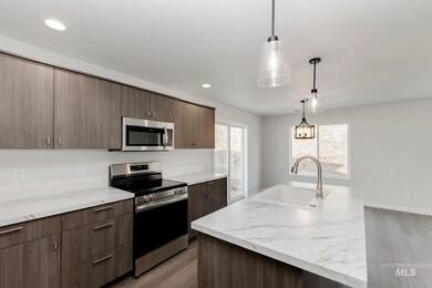 2486 W Fallon Loop, Nampa, ID 83651 - photo 4