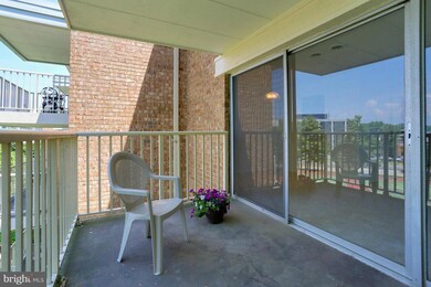 2610 Indian Dr unit 38, Alexandria, VA 22303 - photo 3