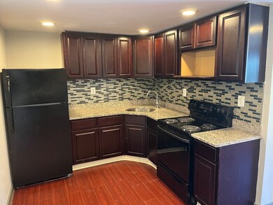 32 Cook Ave unit 209, Meriden, CT 06451 - photo 2