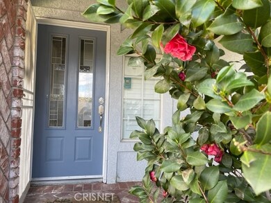 28454 Evergreen Ln, Santa Clarita, CA 91390 - photo 2