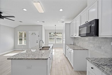 3429 Mount Pleasant St unit B, Houston, TX 77021 - photo 3