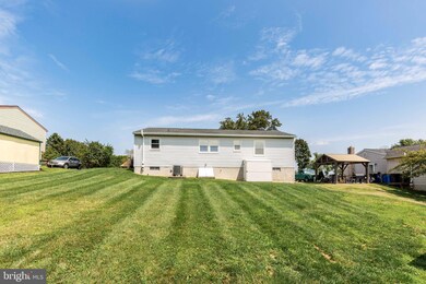 2807 Rachele Ct, Manchester, MD 21102 - photo 7