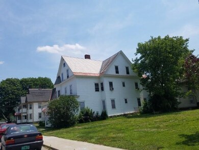 12 Tuttle St, Bellows Falls, VT 05101 - photo 4