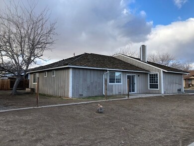 401 Michael Dr, Fallon, NV 89406 - photo 2