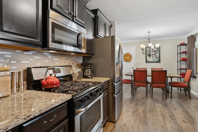 23W039 Hackberry Dr, Glen Ellyn, IL 60137 - photo 7