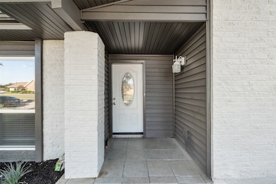 2008 E Peters Colony Rd, Carrollton, TX 75007 - photo 3