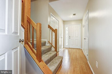 7375 Eden Brook Dr, Columbia, MD 21046 - photo 2