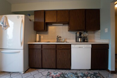 138 Concord Ct, Dyer, IN 46311 - photo 4