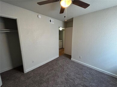 1535 Pine Ridge Dr unit C, College Station, TX 77840 - photo 7