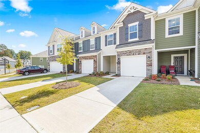 229 Quinn Rd, Matthews, NC 28104 - photo 2