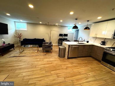 1821 I St NE unit 3, Washington, DC 20002 - photo 5